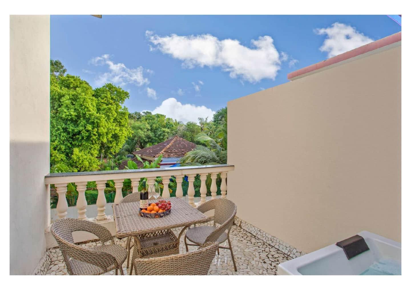Luxury 4 BHK Duplex Villa for Sale in Anjuna, Goa